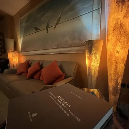 Mainalon Hotel Tripoli