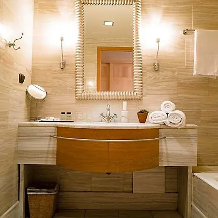 Mainalon Hotel Tripoli