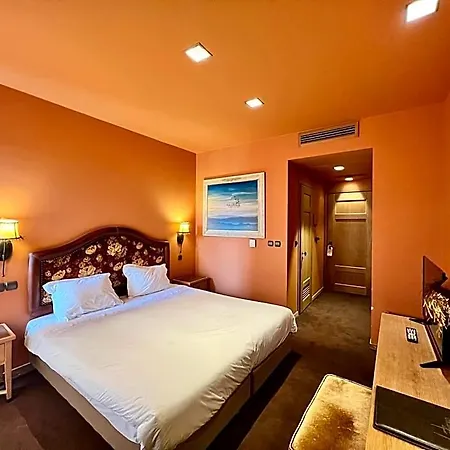 Mainalon Hotel