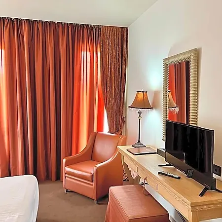 Mainalon Hotel 3*