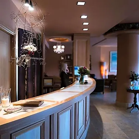 Hotel Mainalon